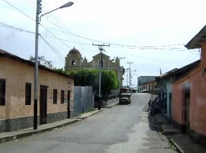 Calles del pueblo e Chejende