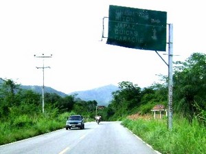 Carretera via Carache-Chejende